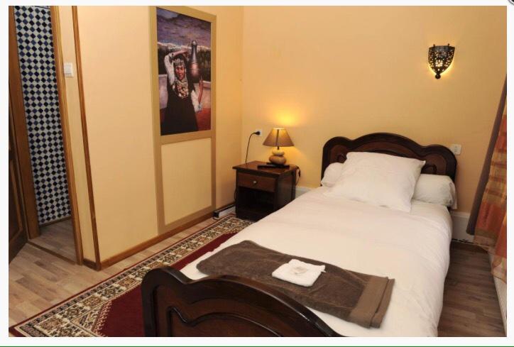 Chambre D'Hotes Anzi Arcis-sur-Aube Habitación foto